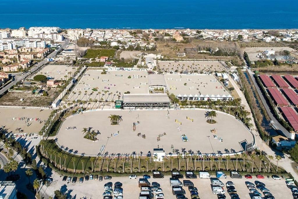 Apartmán Blue Oliva Nova Met & Golf Exteriér fotografie