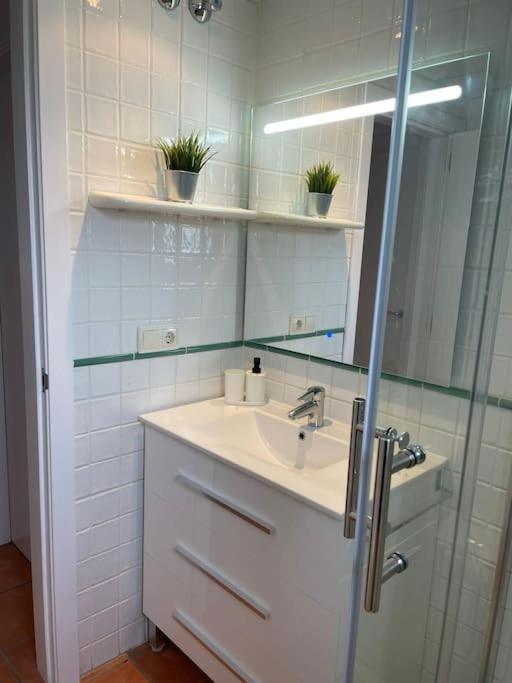 Apartmán Blue Oliva Nova Met & Golf Exteriér fotografie